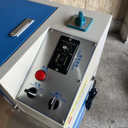 JN-105 Gravity Foam Clipper