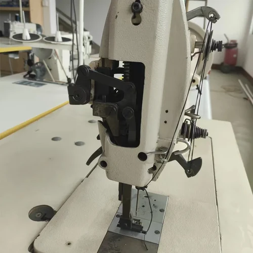 1801 Single Needle Heavy Duty Stitching Machine