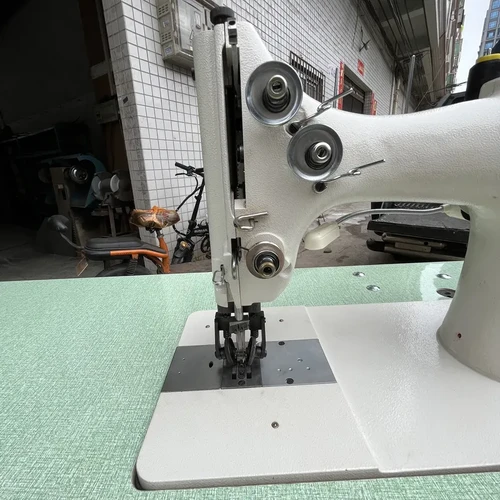 JN-1810 Double Needle Heavy Duty Stitching Machine