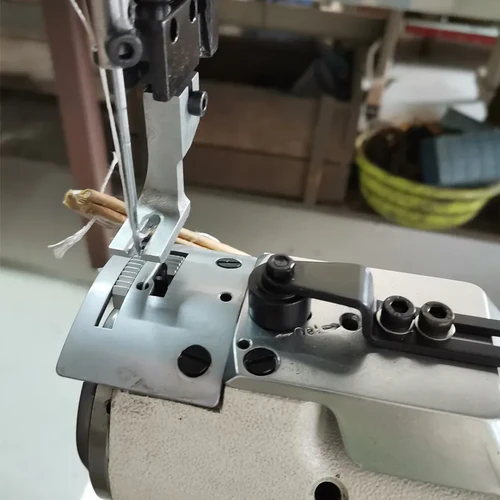 205A Single Needle Cylinder Bed Stitching Machine