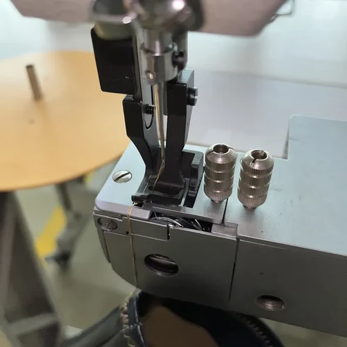 JN-2452Z Single Needle Cylinder Bed Zigzag Binding Sewing Machine