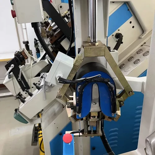 JN-319 Two Cold and Two Hot Counter Moulding Machine