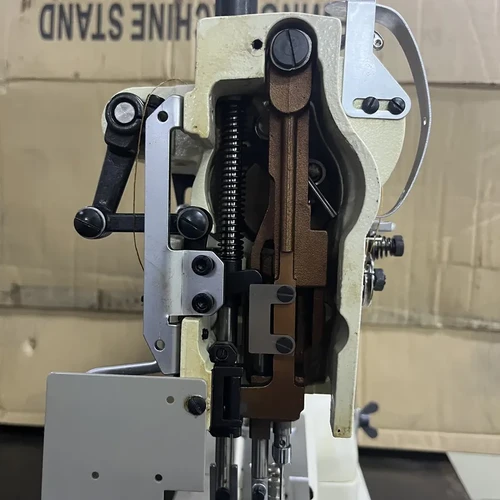 JN-335 Cylinder Bed Single Needle Sewing Machine (Big Hook)