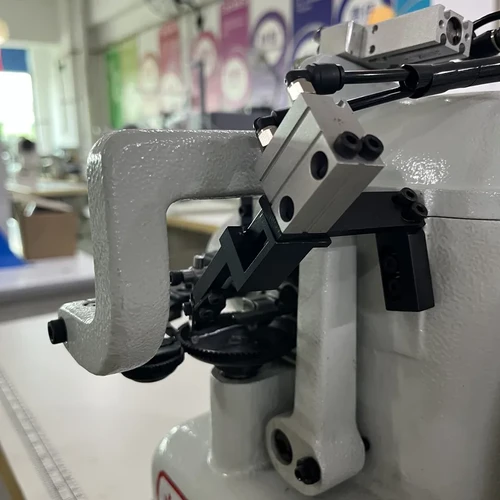 JN-600TF Automatic Thread Cutting Strobel Machine