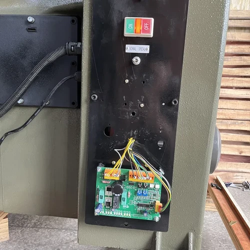 JN-922 Swing Arm Cutting Machine